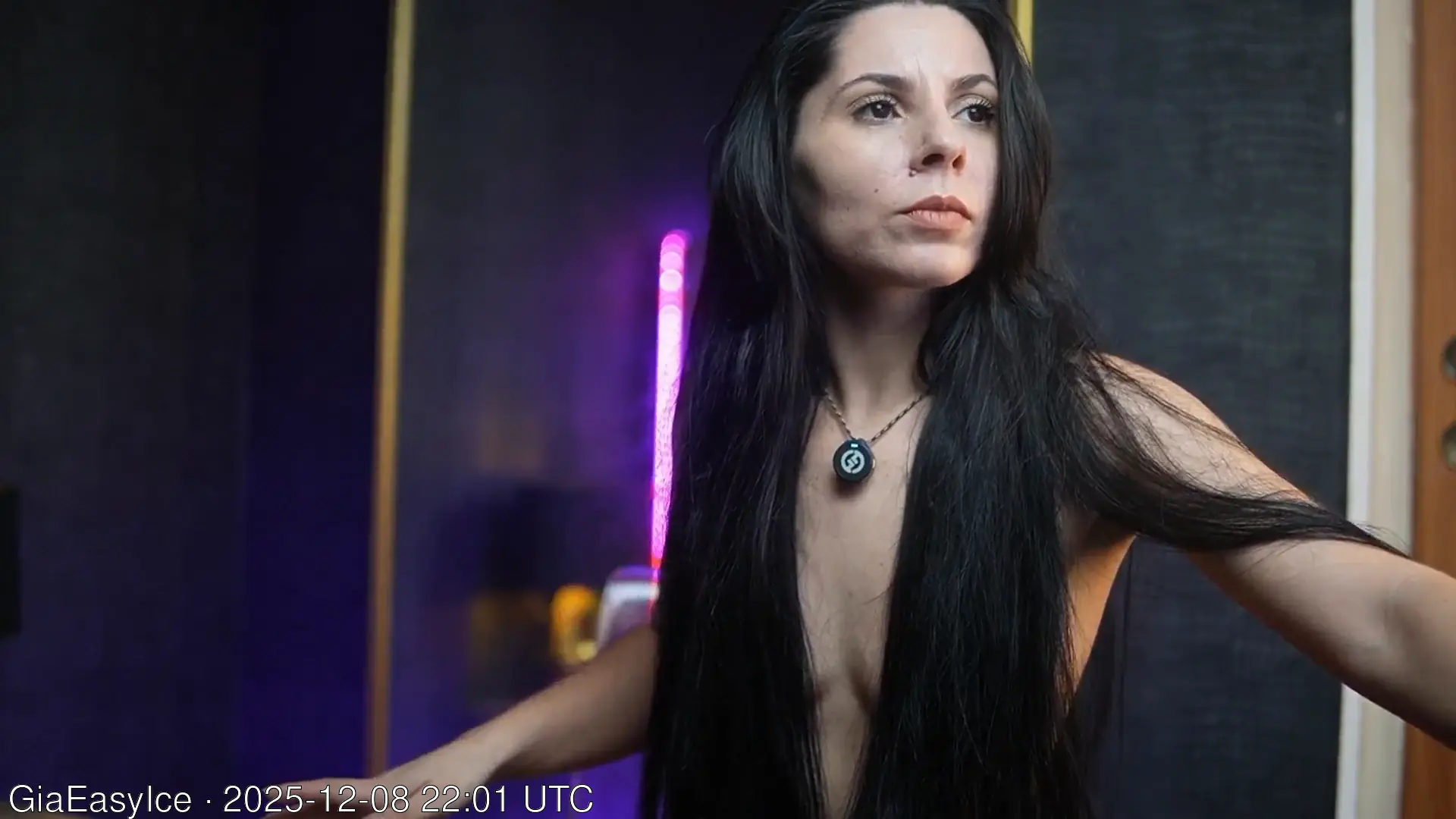 GiaEasyIce live video preview on Server Cams from România