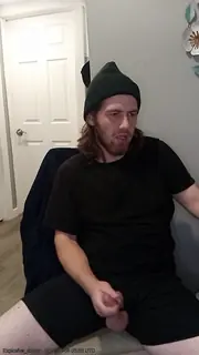 Explosive_andyy live snapshot on Server Cams from 美国